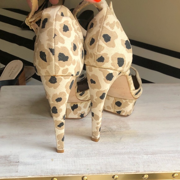 ZARA Basic Platform leopard print heels - Picture 6 of 13